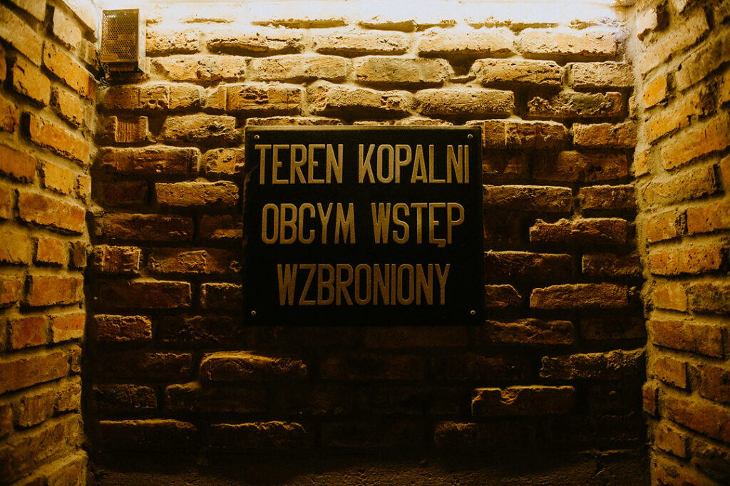 62